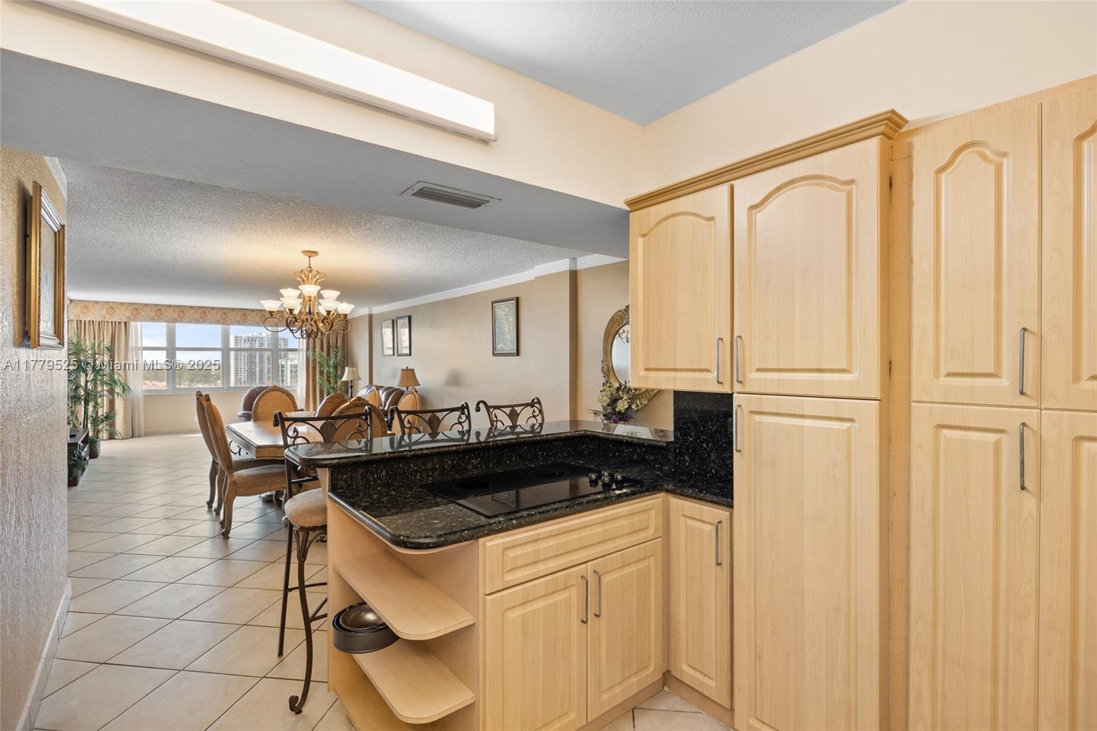 SEA AIR TOWERS CONDO - Residential Lease