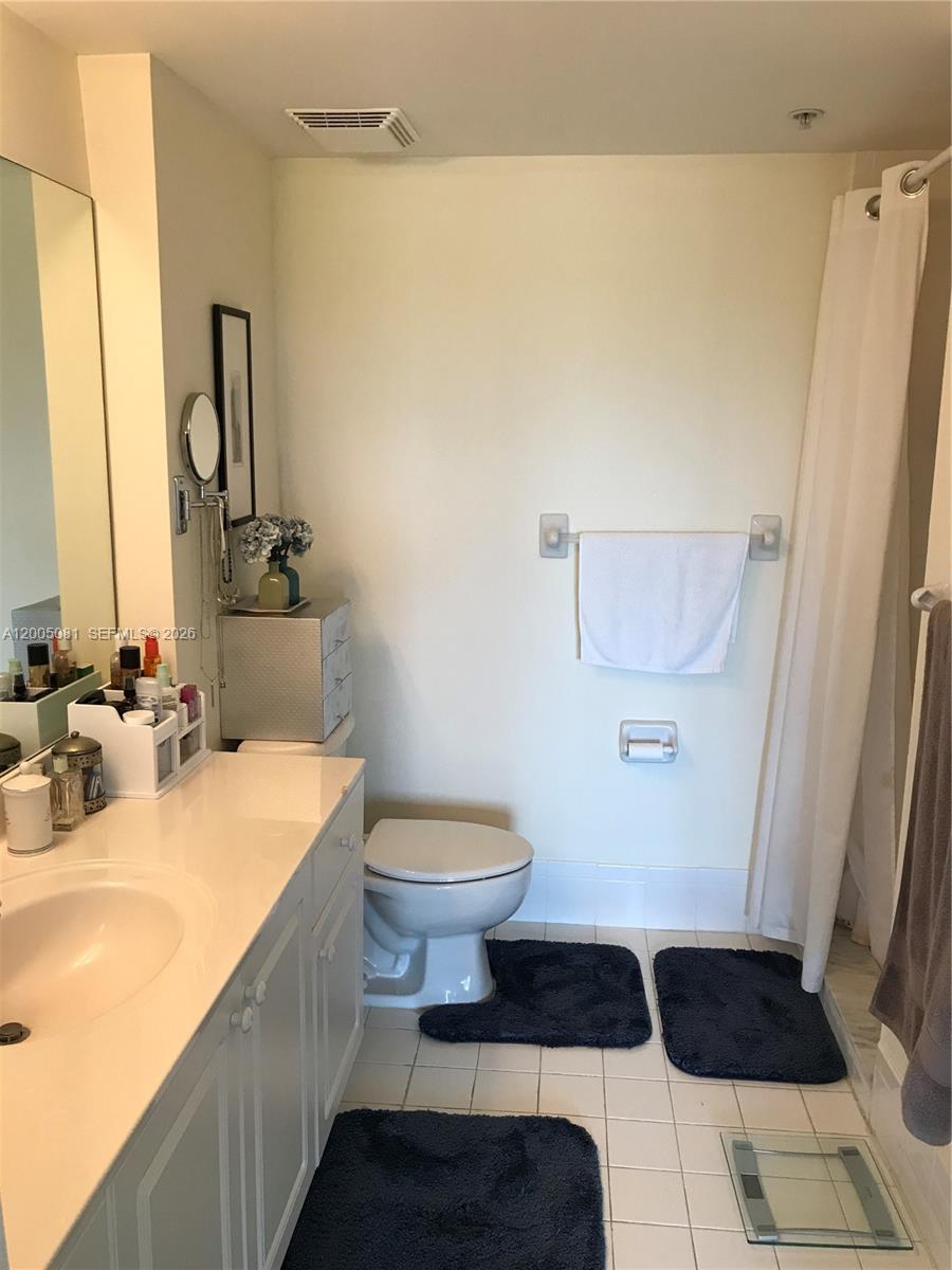 GABLES VIEW CONDO - Residential Lease