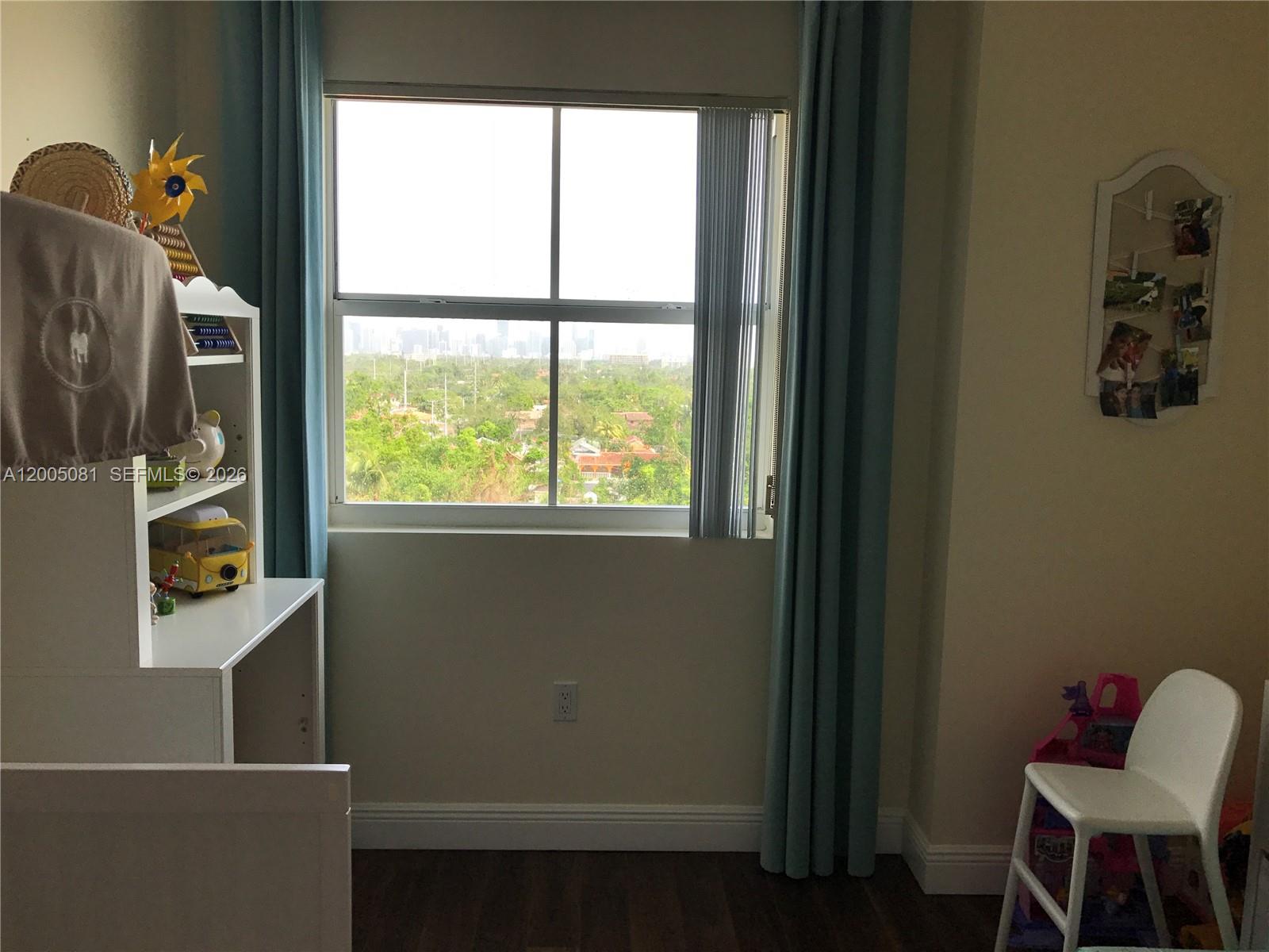 GABLES VIEW CONDO - Residential Lease