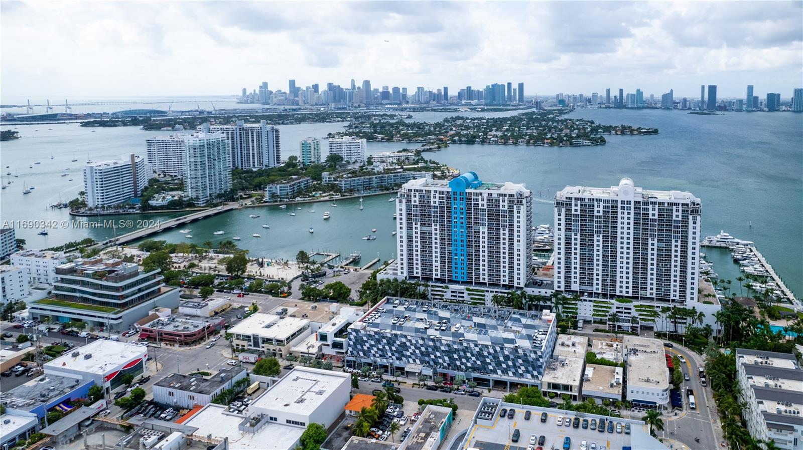 SUNSET HARBOUR SOUTH COND - Residential Lease