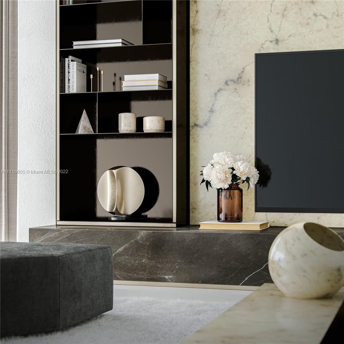 REACH CONDO - Residential