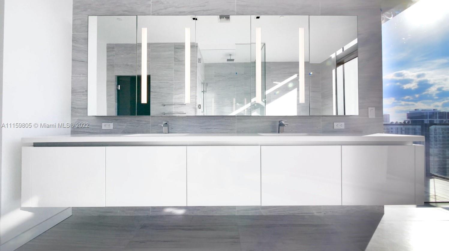 REACH CONDO - Residential