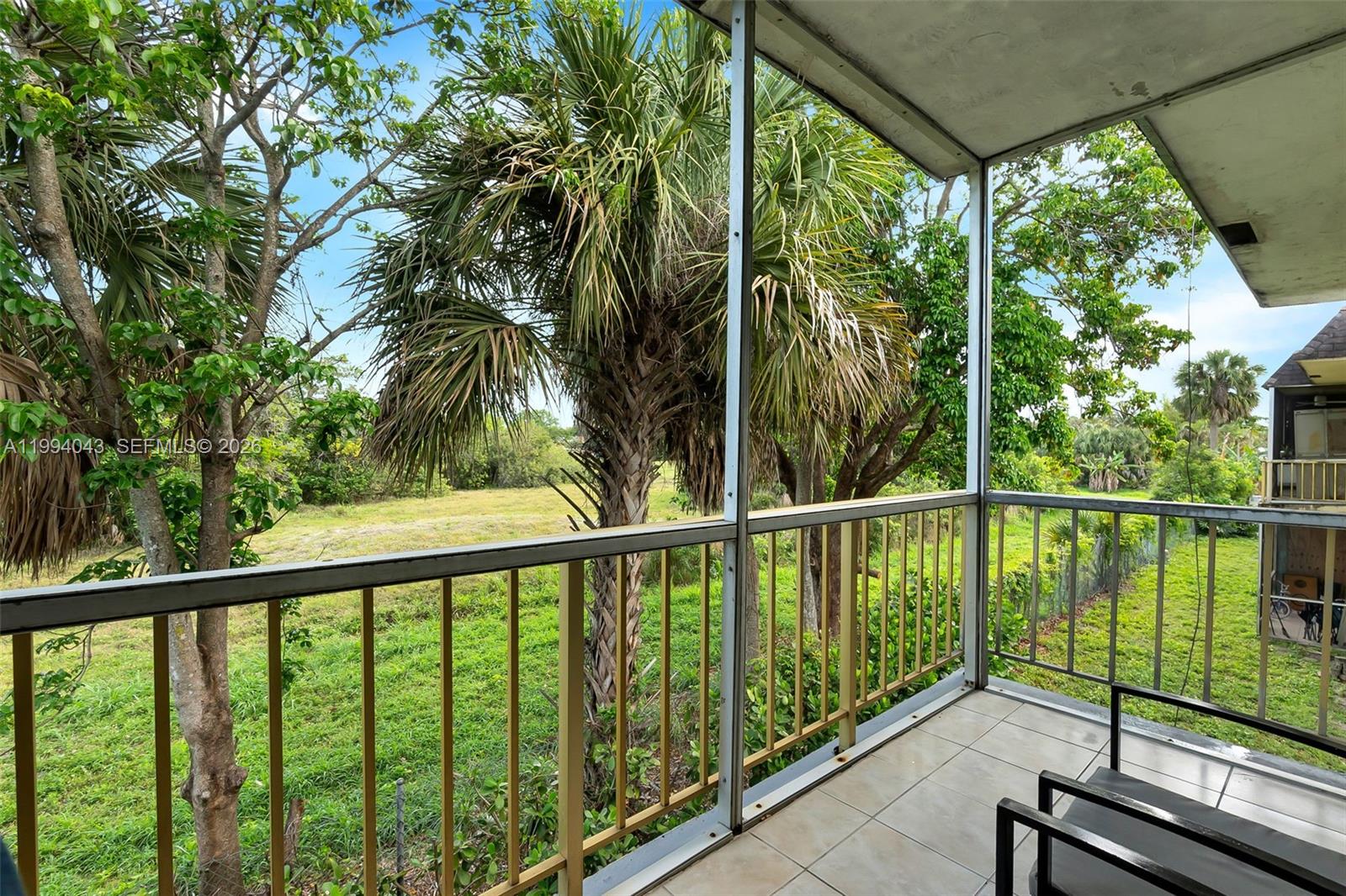 CRYSTAL HILLS III CONDO - Residential Lease