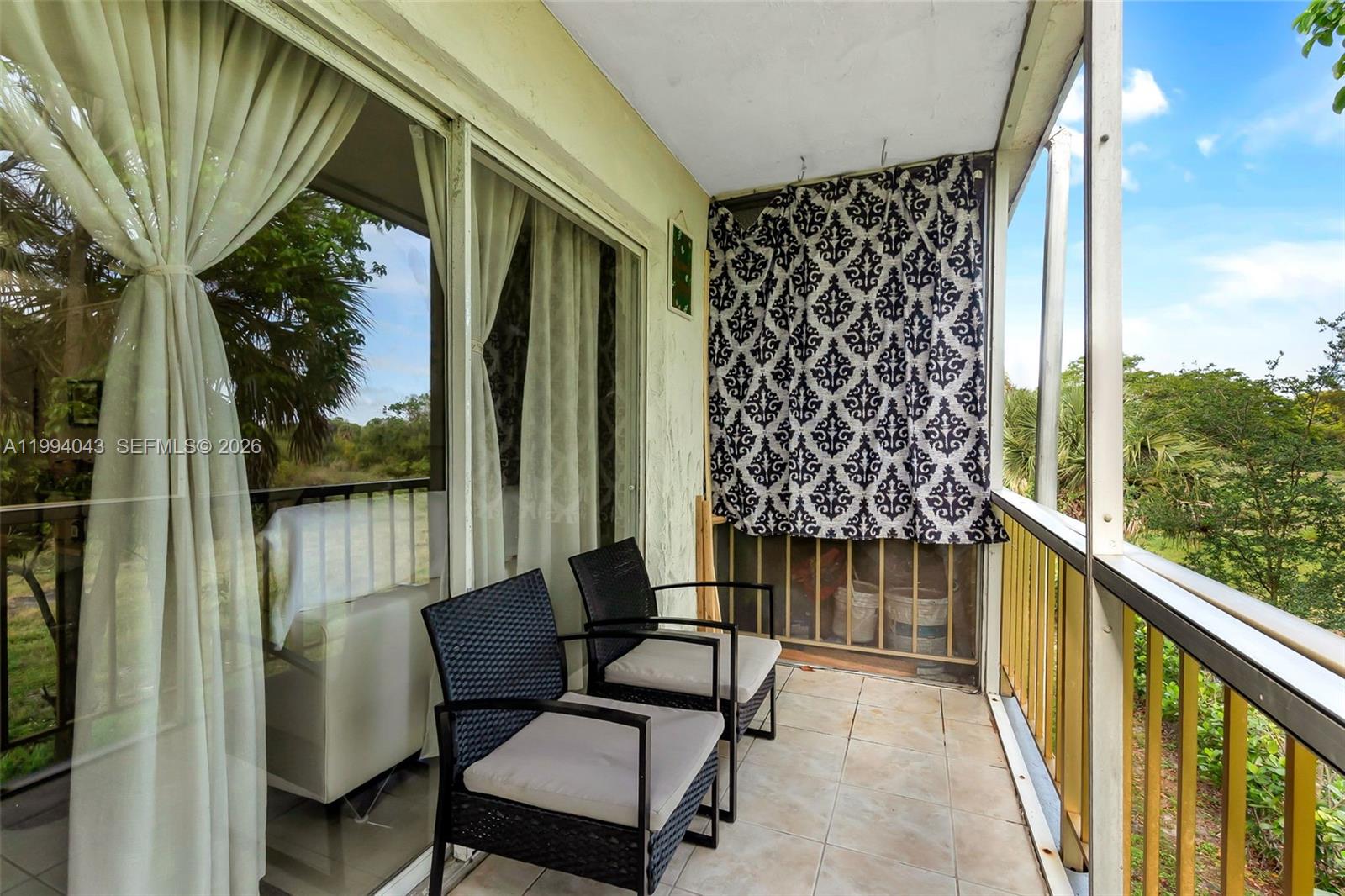 CRYSTAL HILLS III CONDO - Residential Lease