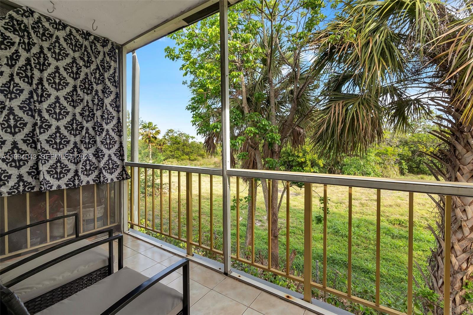 CRYSTAL HILLS III CONDO - Residential Lease