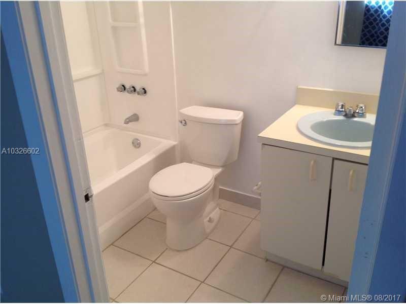 WATERVIEW CONDO - Residential Lease