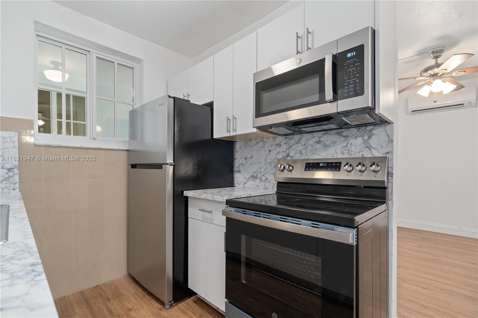 160 Ne 55th St 3, Miami, Broward County, Florida - 1 Bedrooms  
1 Bathrooms - 