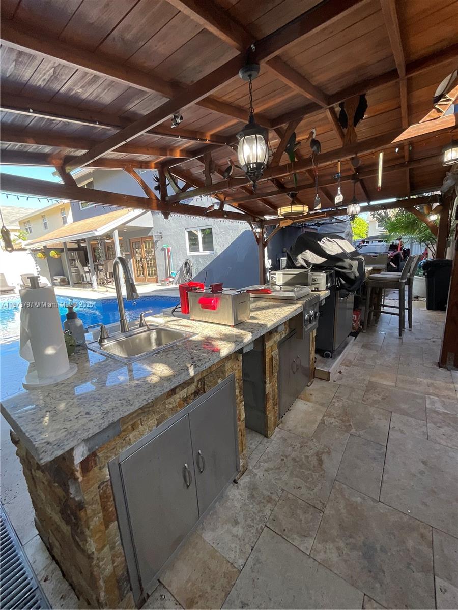 LAKESIDE SOUTH - Residential Lease