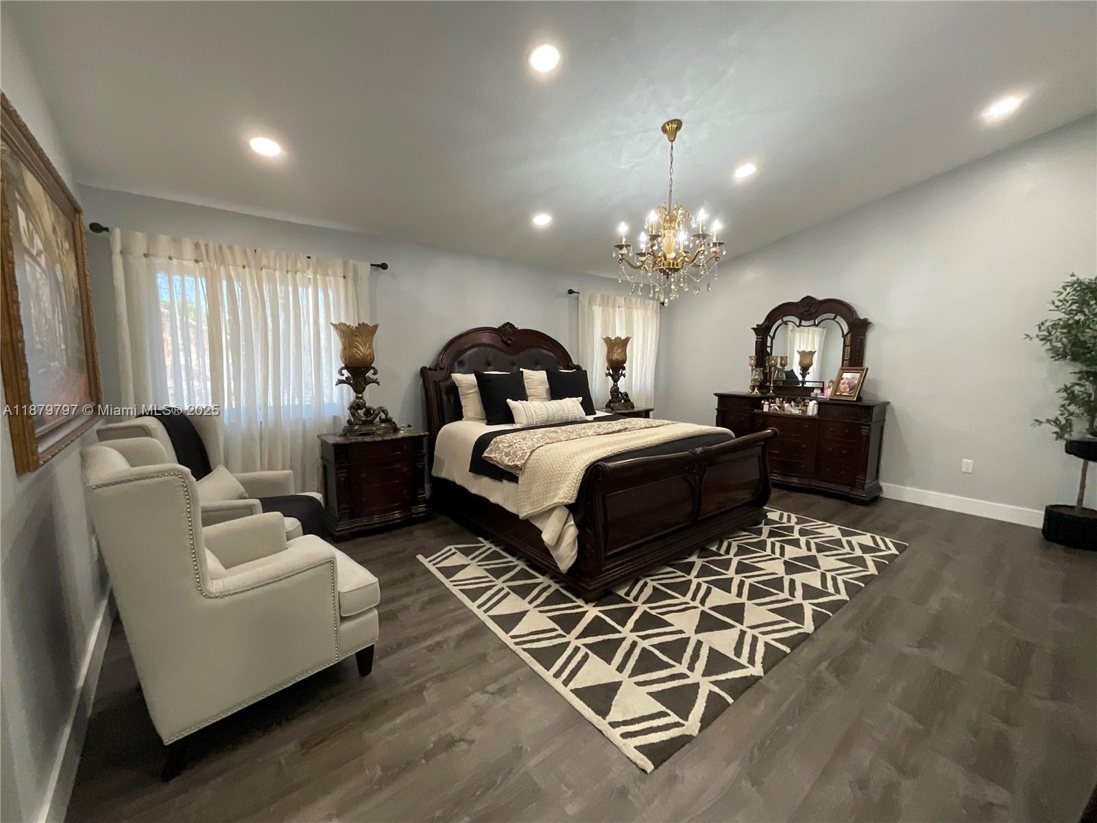 LAKESIDE SOUTH - Residential Lease