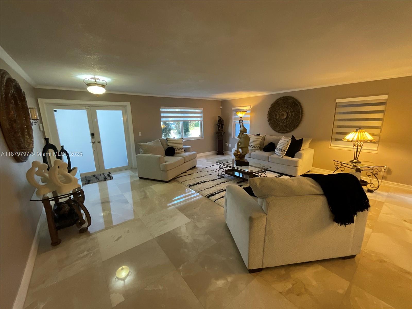 LAKESIDE SOUTH - Residential Lease