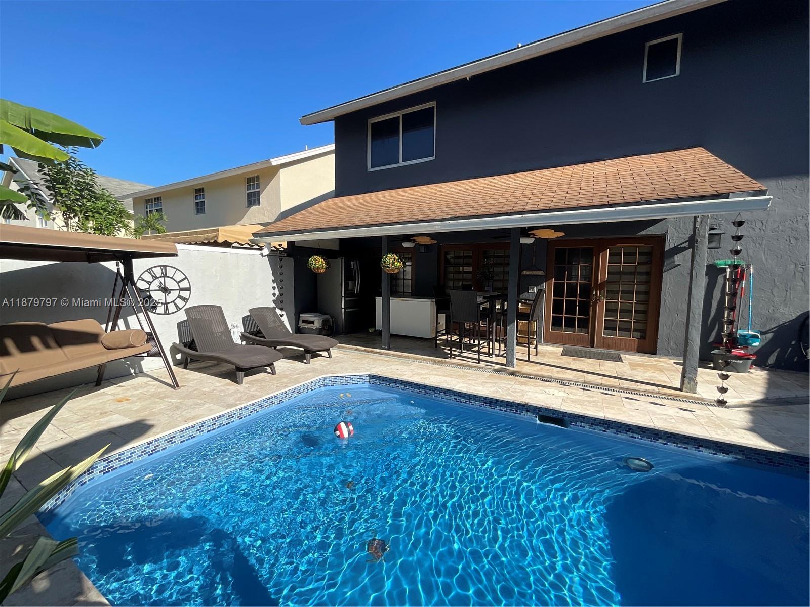 LAKESIDE SOUTH - Residential Lease