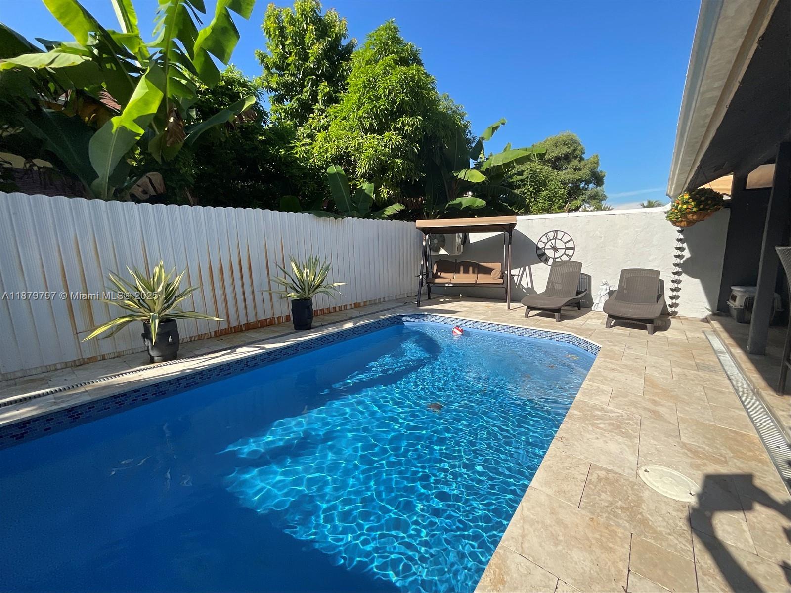 LAKESIDE SOUTH - Residential Lease