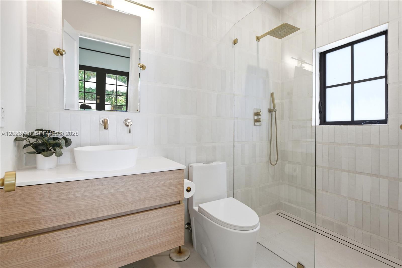 GRANADA PLACE AMD PL - Residential