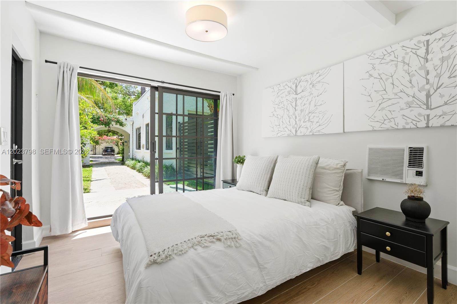 GRANADA PLACE AMD PL - Residential