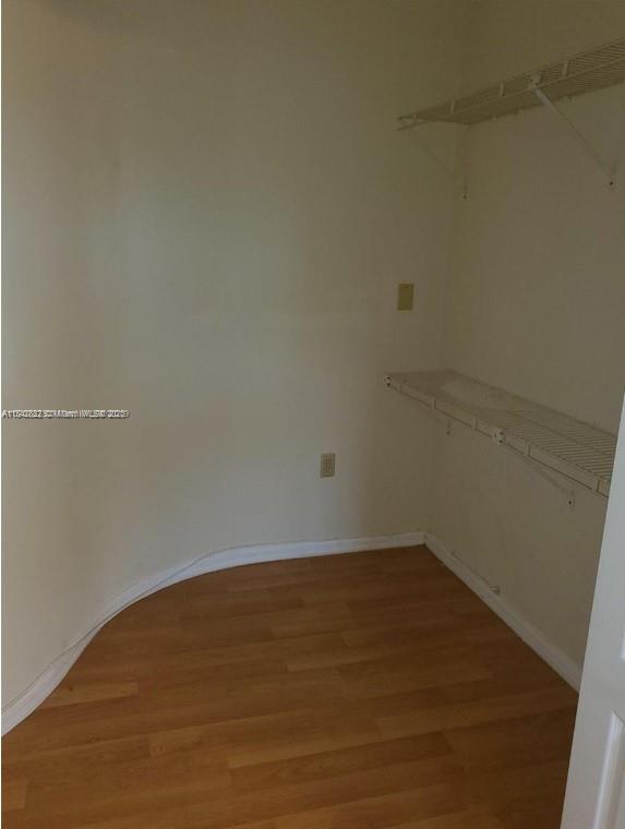 LAKES OF THE MEADOW SEC 5 - Residential Lease