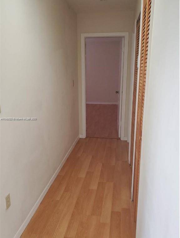 LAKES OF THE MEADOW SEC 5 - Residential Lease