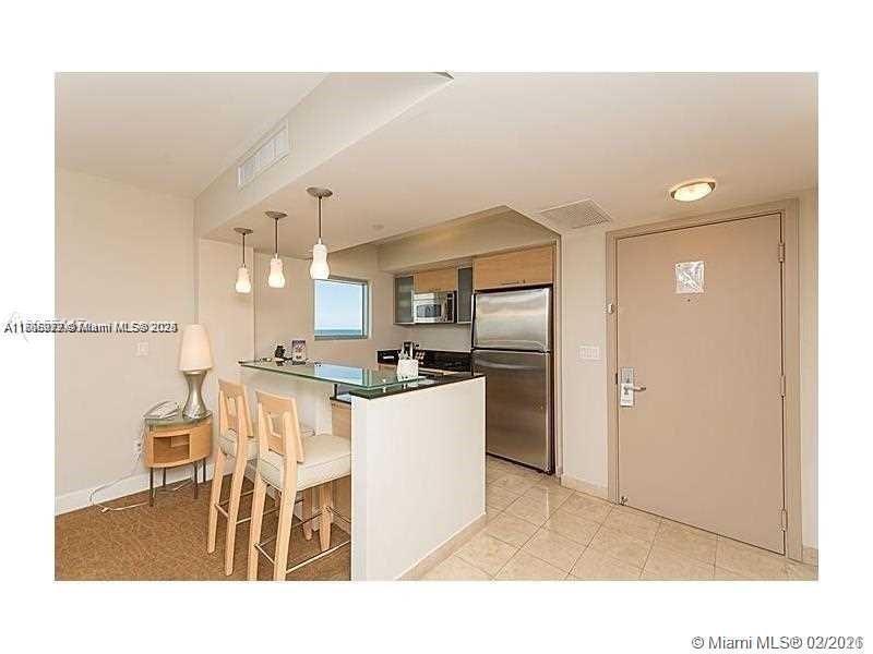 18683 Collins Ave 607