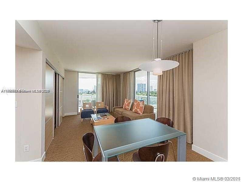 18683 Collins Ave 607