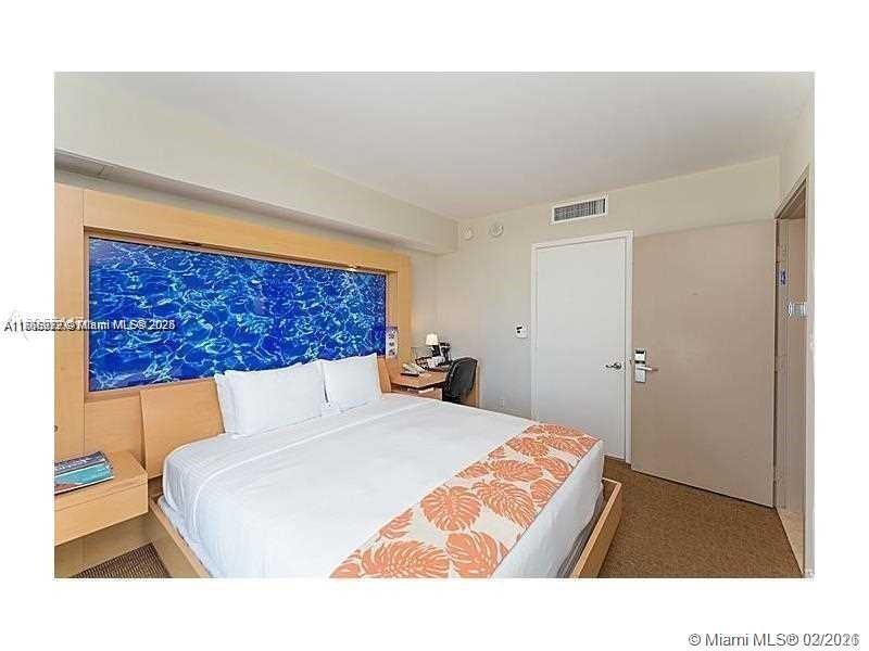 M RESORT RESIDENCES CONDO - Residential