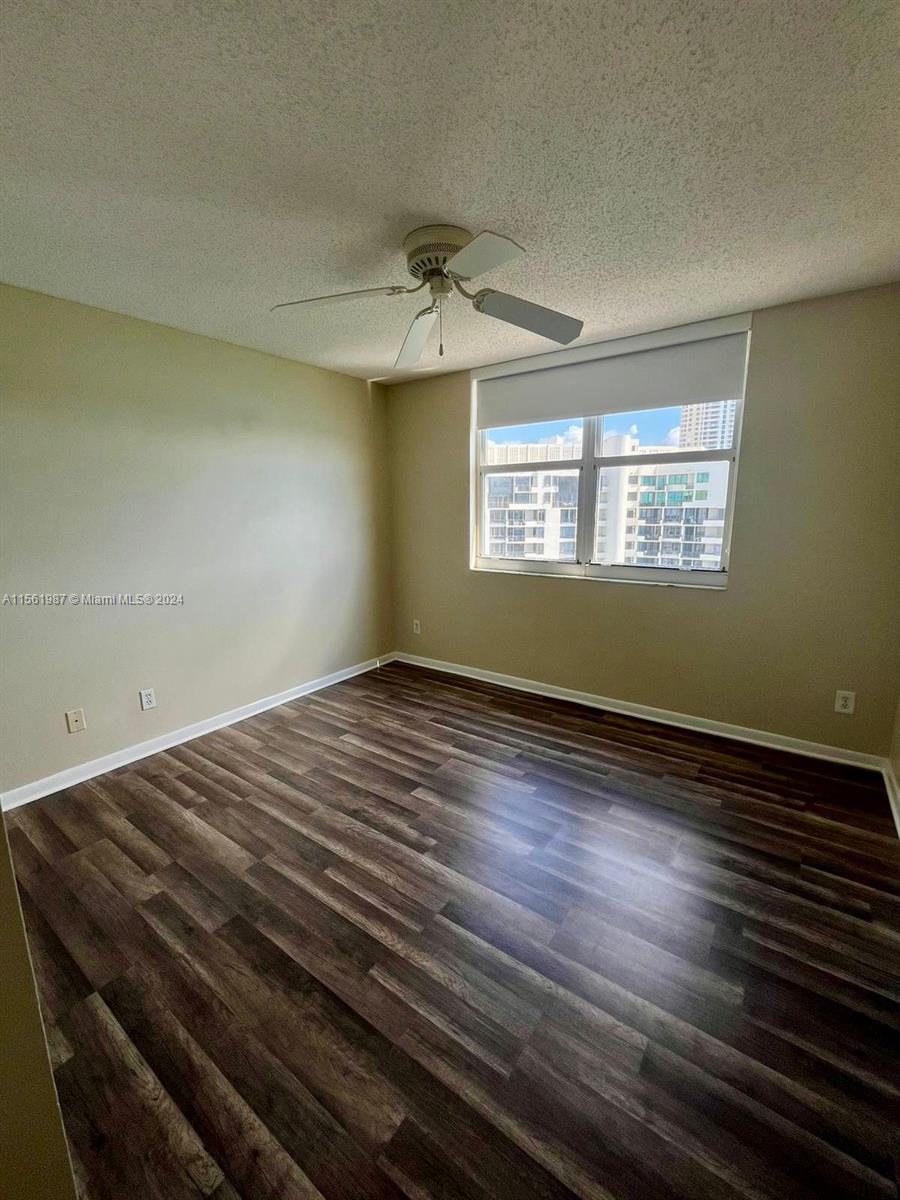 ISOLA CONDO - Residential Lease