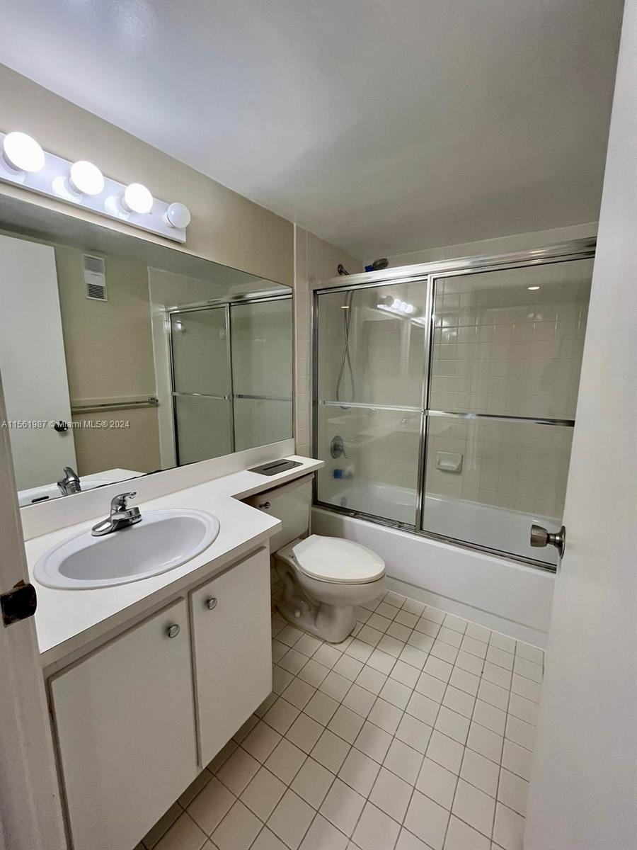 ISOLA CONDO - Residential Lease