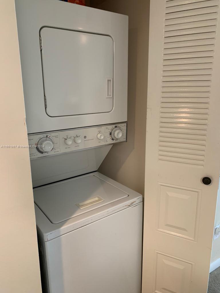 ISOLA CONDO - Residential Lease