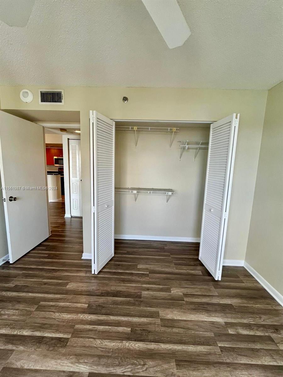 ISOLA CONDO - Residential Lease