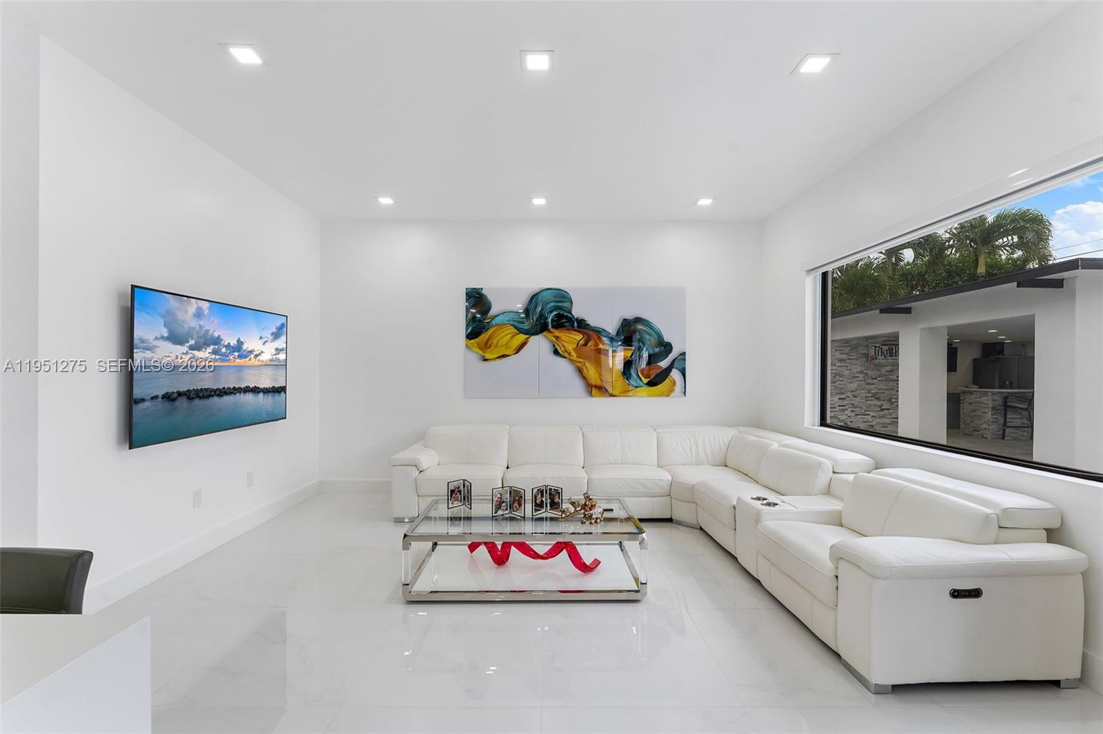 OAK SOUTH ESTATES - Residential