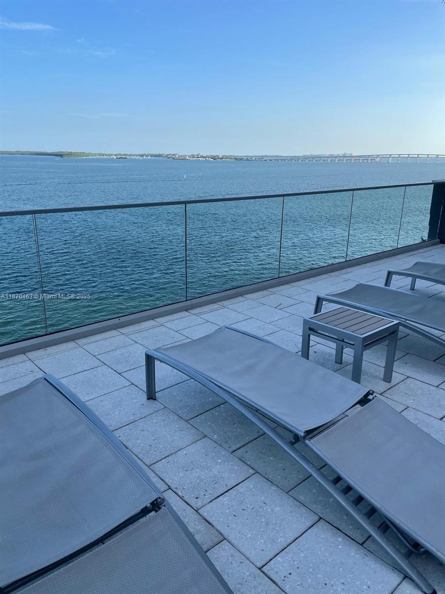 THE MARK ON BRICKELL - Residential