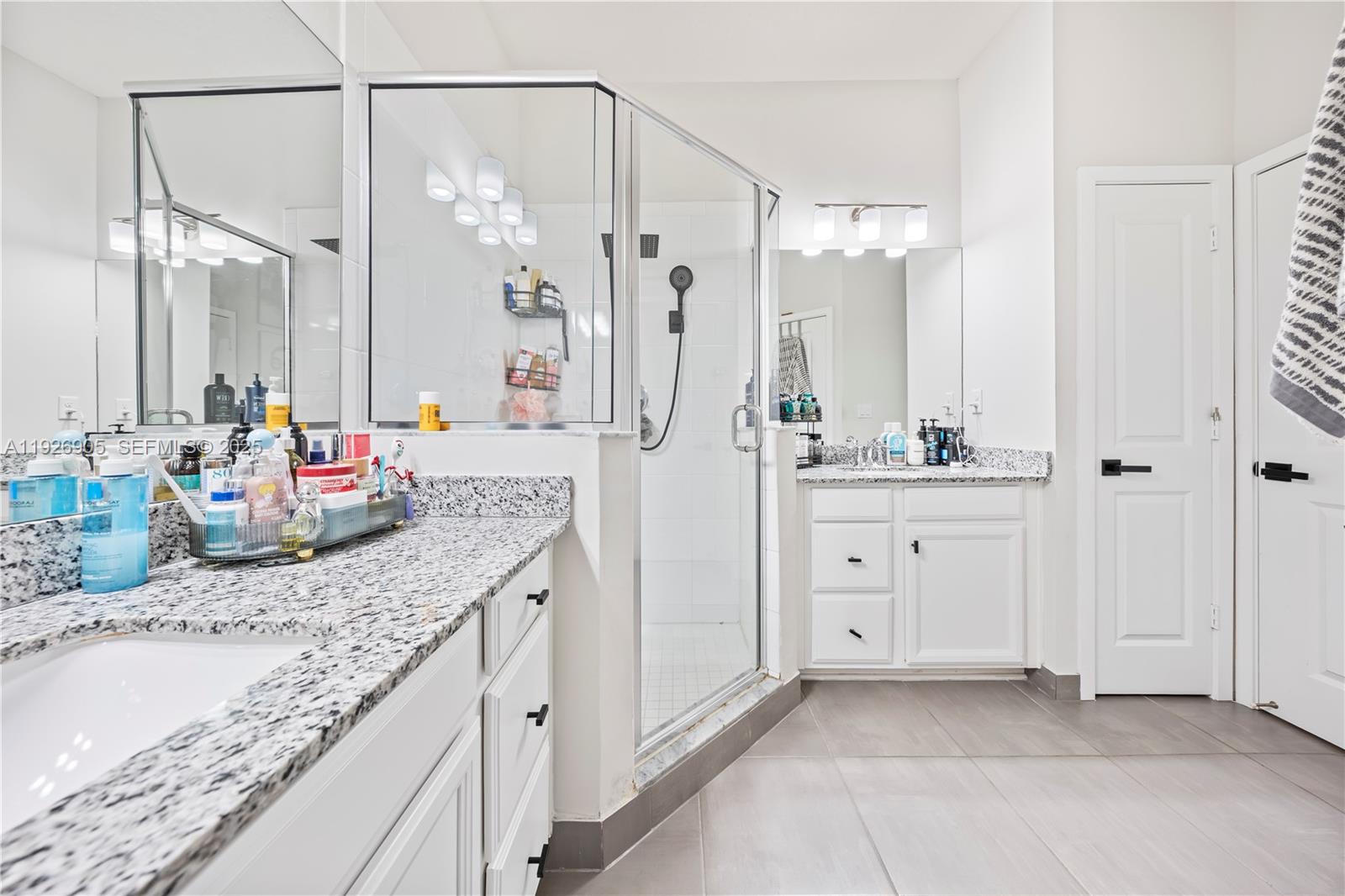 THE LANDINGS - Residential