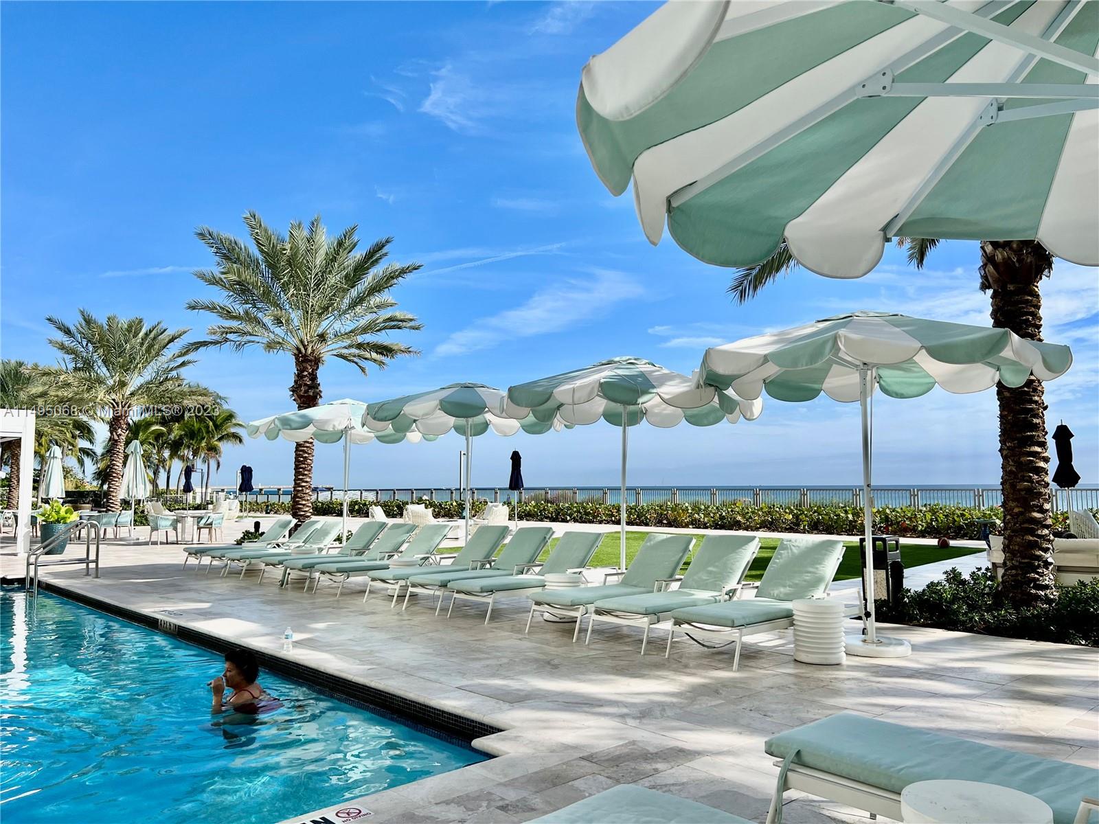 TURNBERRY OCEAN COLONY - Residential