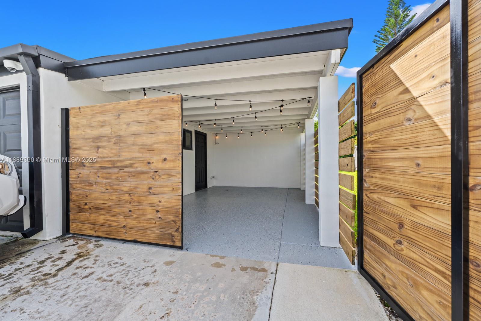 CUTLER RIDGE SEC 4 - Residential Lease
