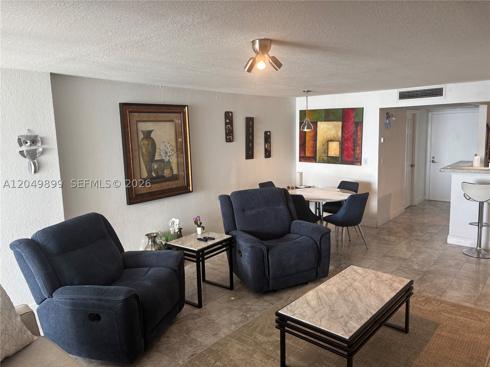 6450 Collins Ave 1207