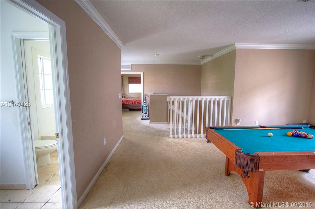 Mandarin Lakes - Residential