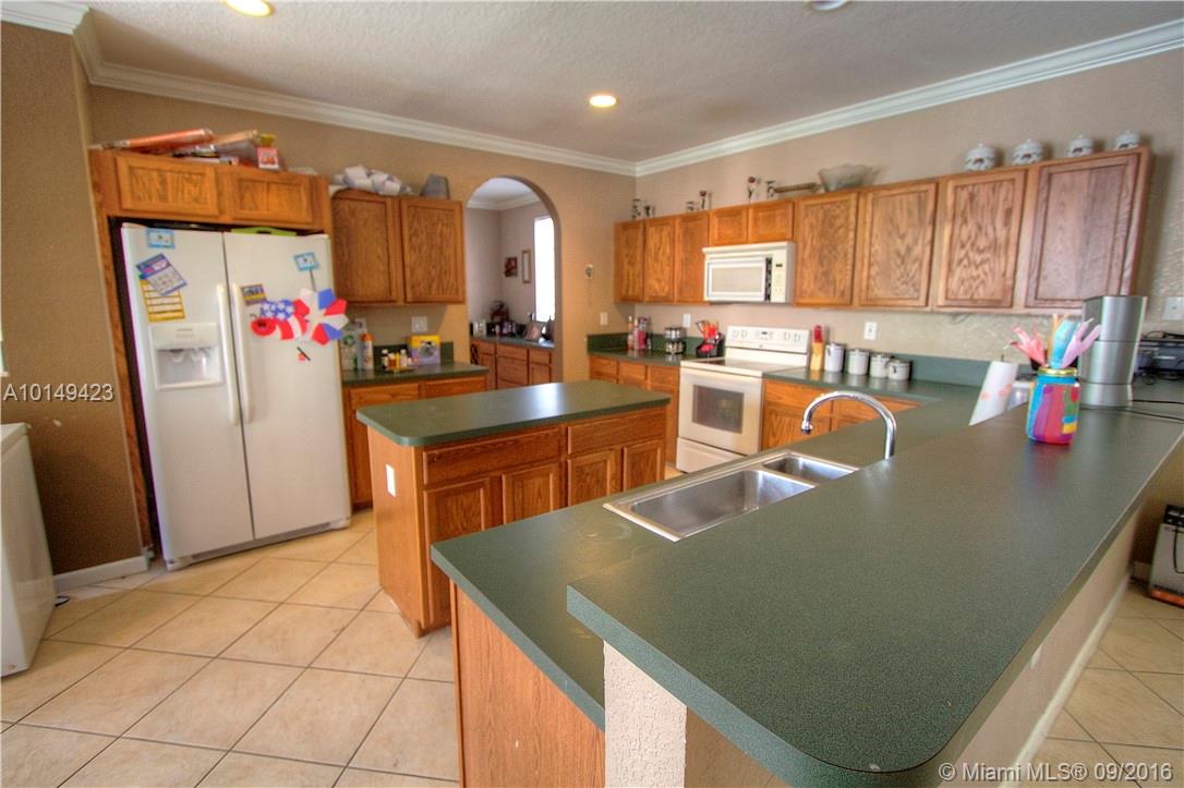 Mandarin Lakes - Residential