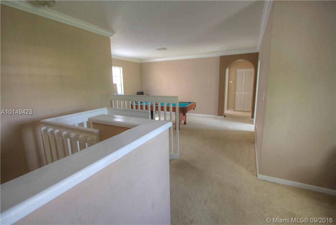 Mandarin Lakes - Residential