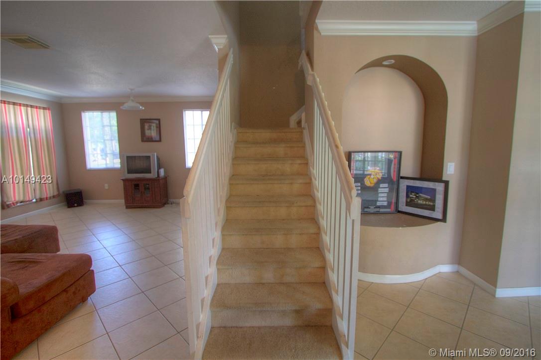 Mandarin Lakes - Residential