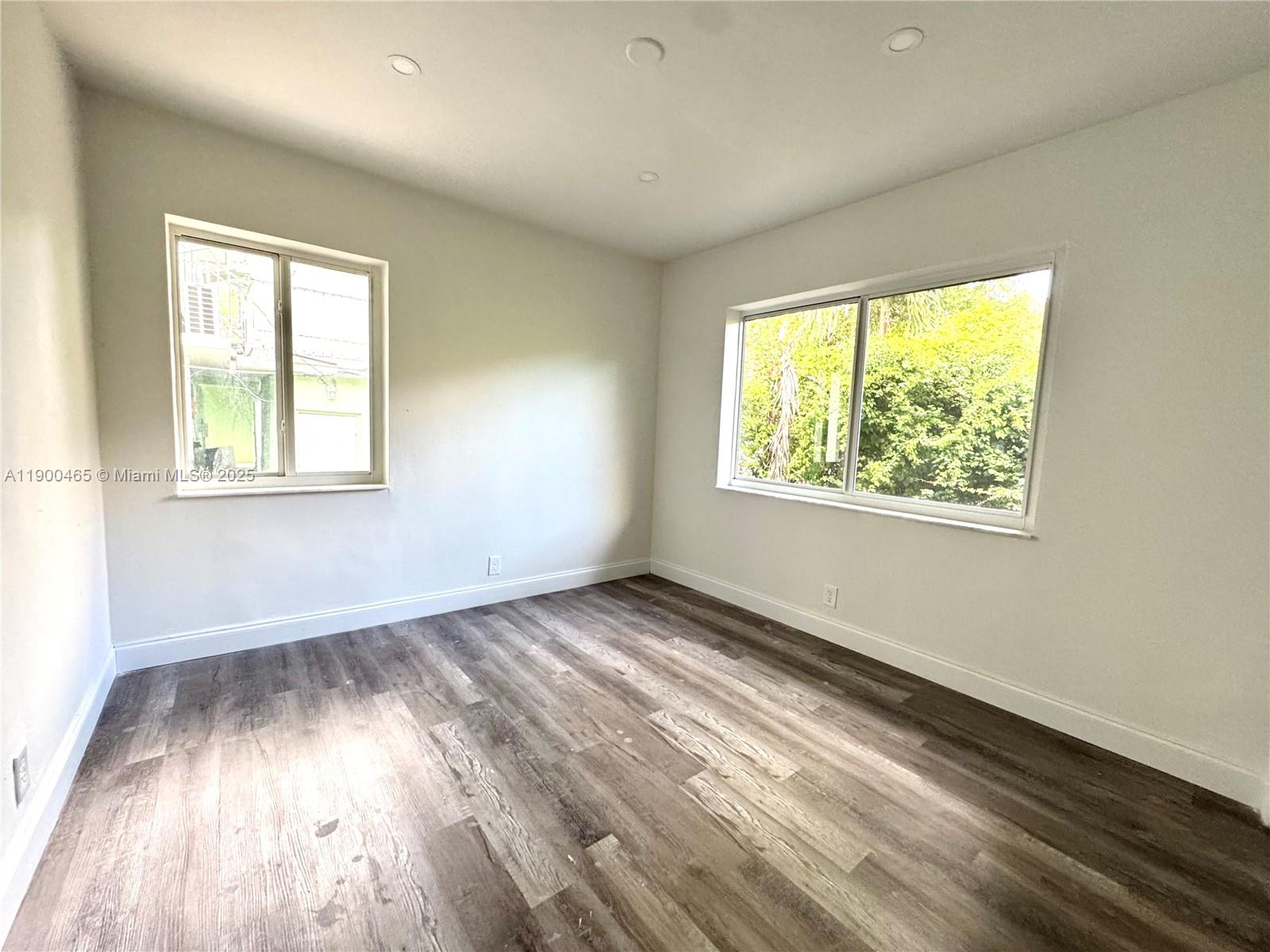 HAYNSWORTH BEACH SUB - Residential Lease