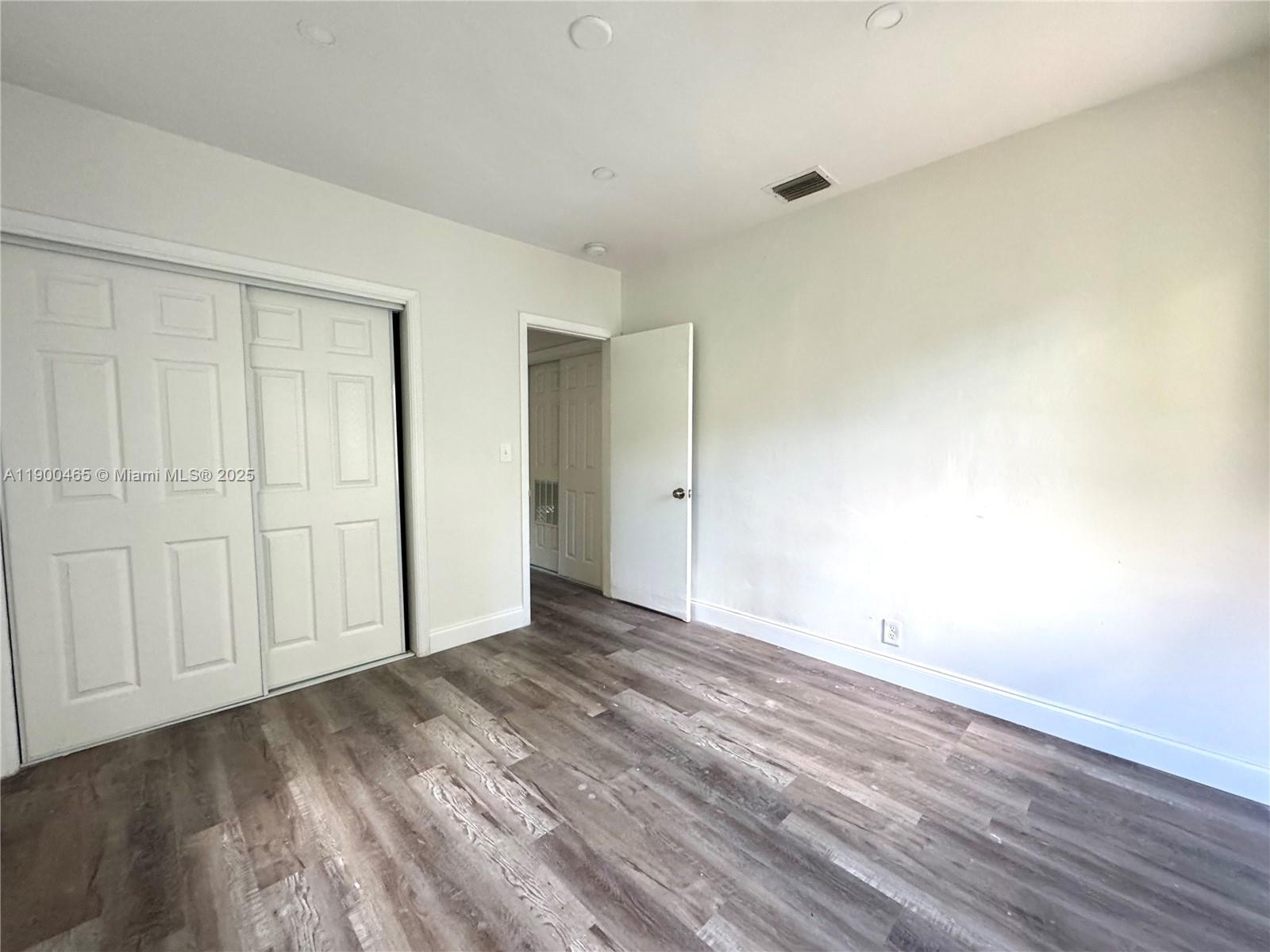 HAYNSWORTH BEACH SUB - Residential Lease