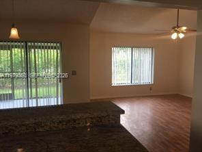 JOGGERS RUN - Residential