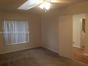 JOGGERS RUN - Residential