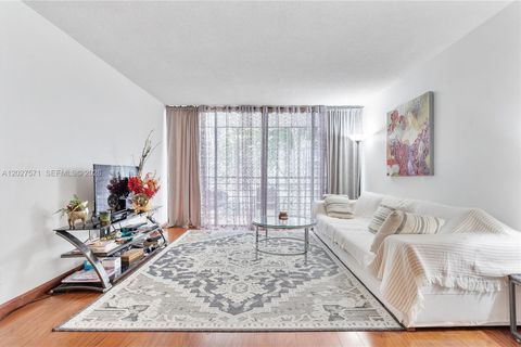 Tiny photo for 20400 W Country Club Dr #214, Aventura, FL 33180 (MLS # A12027571)