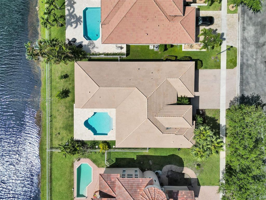 Photo of 3080 SW 195th Ter, Miramar, FL 33029 (MLS # A11564685)