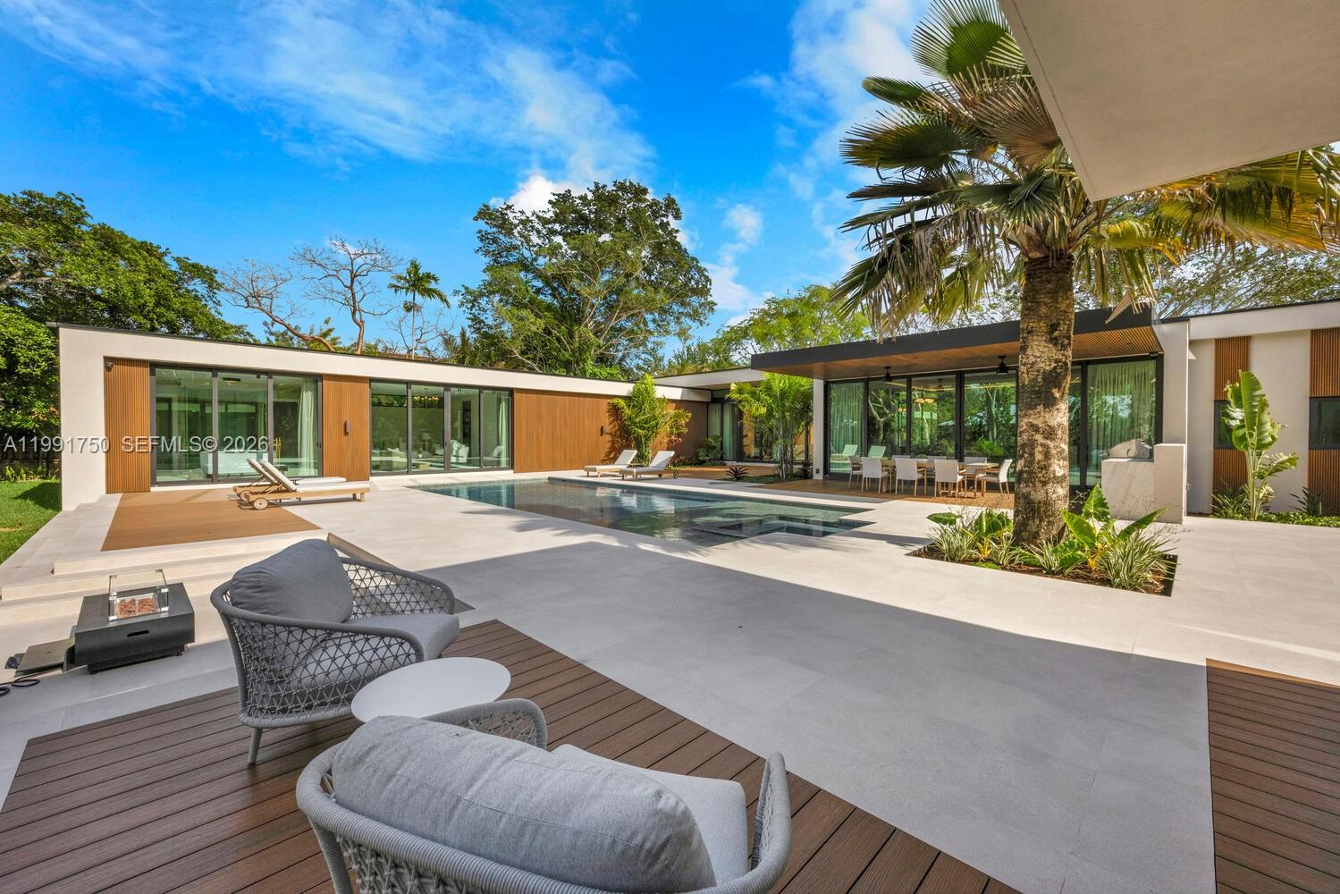 SUNILAND ESTATES 1ST ADDN - Residential