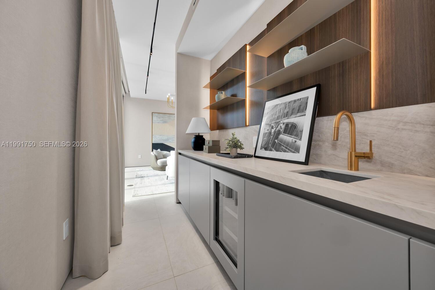 SUNILAND ESTATES 1ST ADDN - Residential