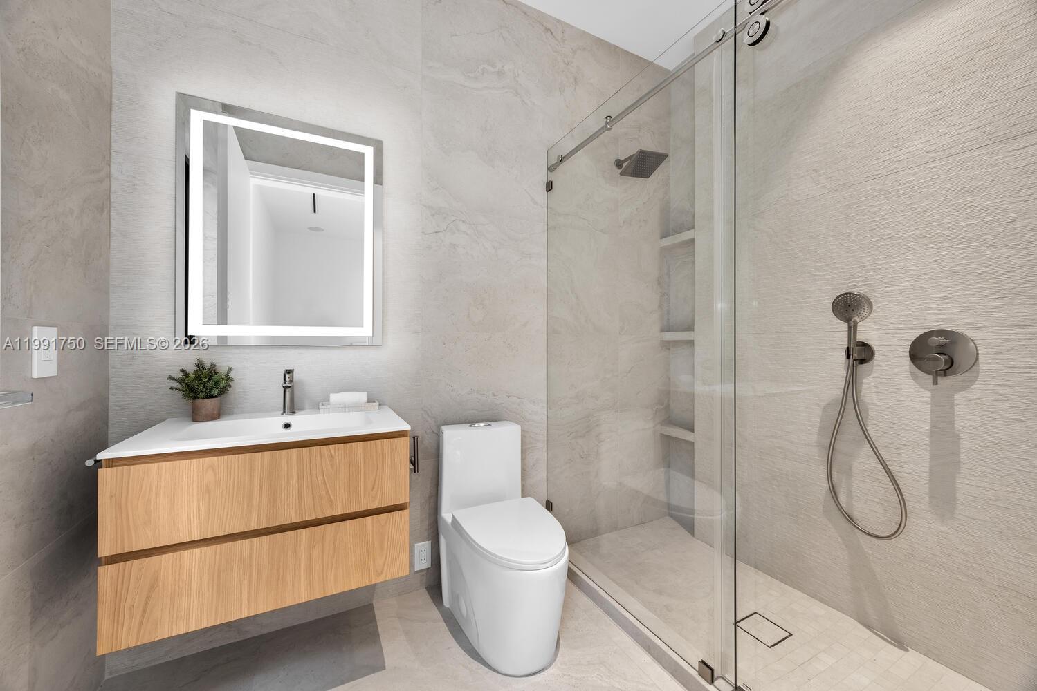 SUNILAND ESTATES 1ST ADDN - Residential