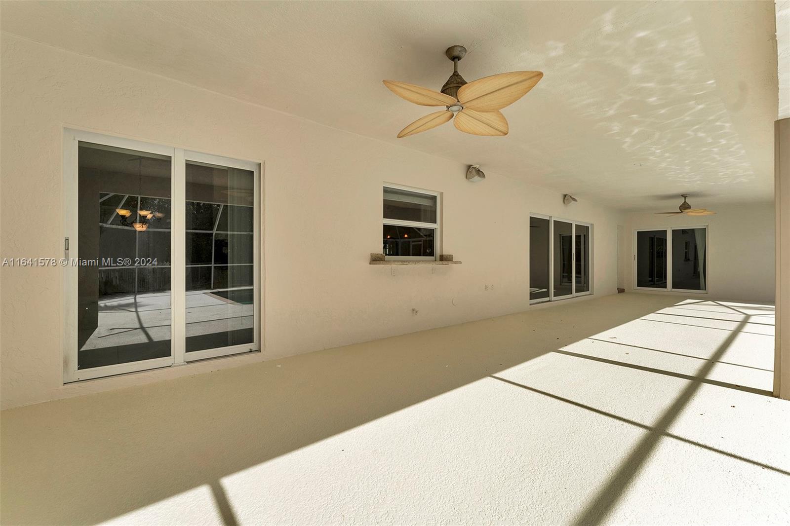 FAIRWAYS AT EAGLE TRACE - Residential