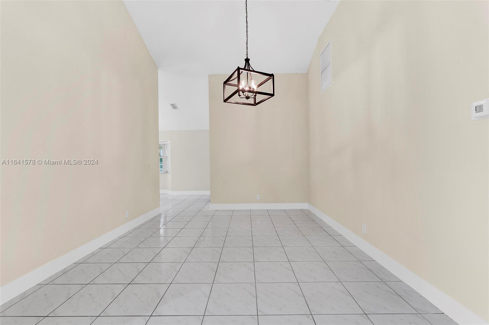 FAIRWAYS AT EAGLE TRACE - Residential