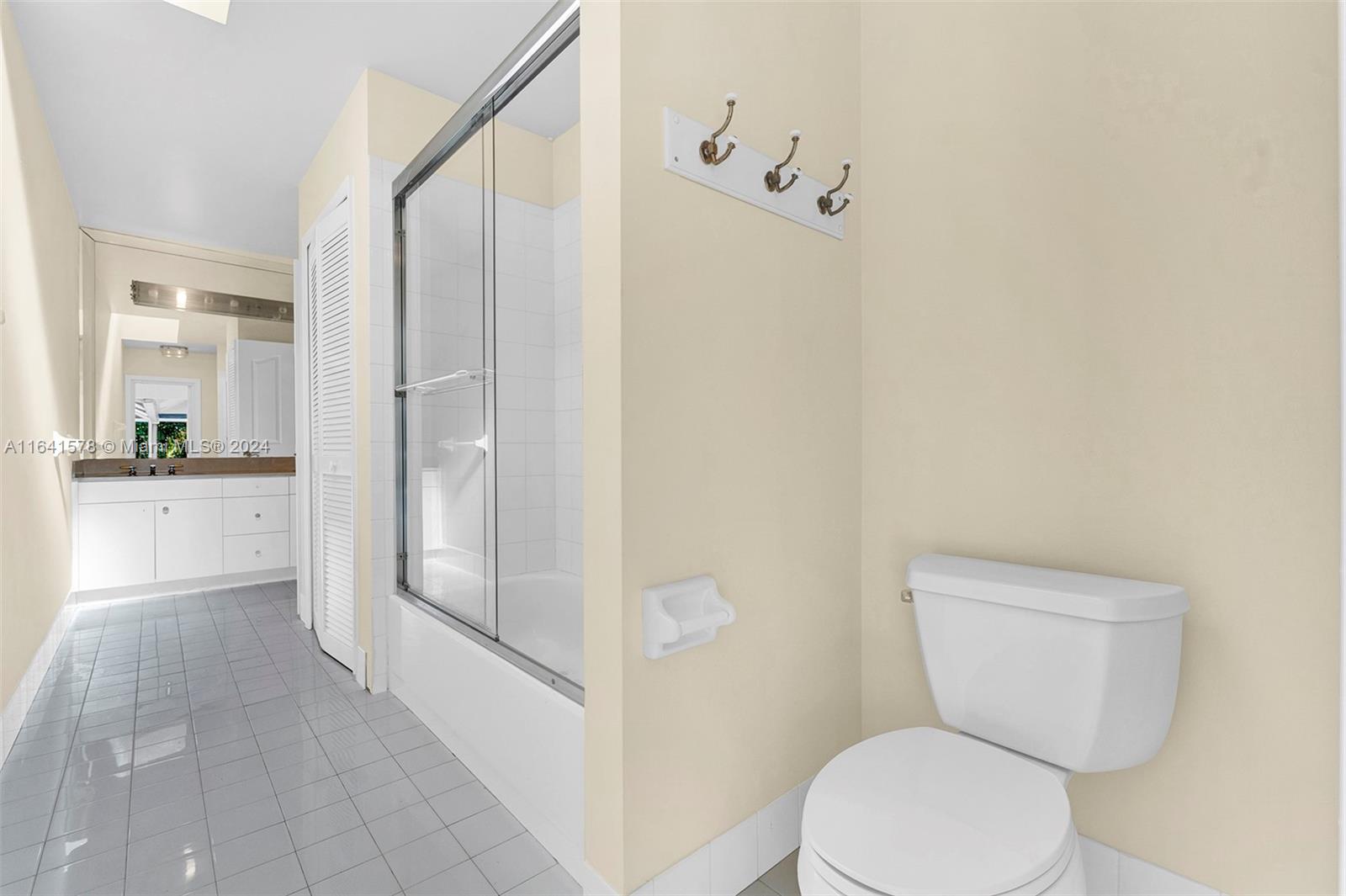 FAIRWAYS AT EAGLE TRACE - Residential