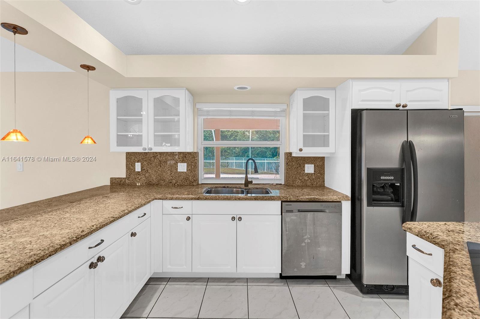 FAIRWAYS AT EAGLE TRACE - Residential